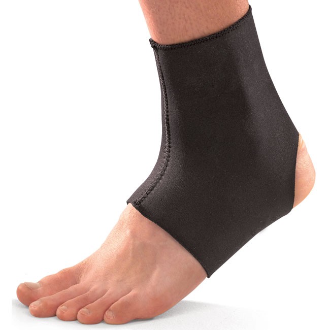 Mueller - Mueller Neoprene Blend Ankle support - Large